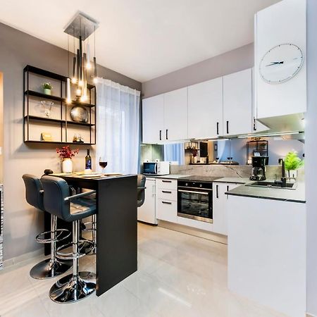 Bella Campagna - Luxury Two Bedroom Apartment Ρόβινι Εξωτερικό φωτογραφία