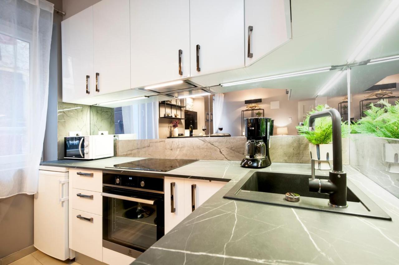 Bella Campagna - Luxury Two Bedroom Apartment Ρόβινι Εξωτερικό φωτογραφία