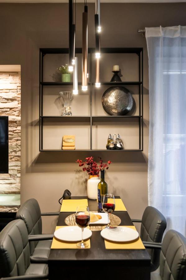 Bella Campagna - Luxury Two Bedroom Apartment Ρόβινι Εξωτερικό φωτογραφία