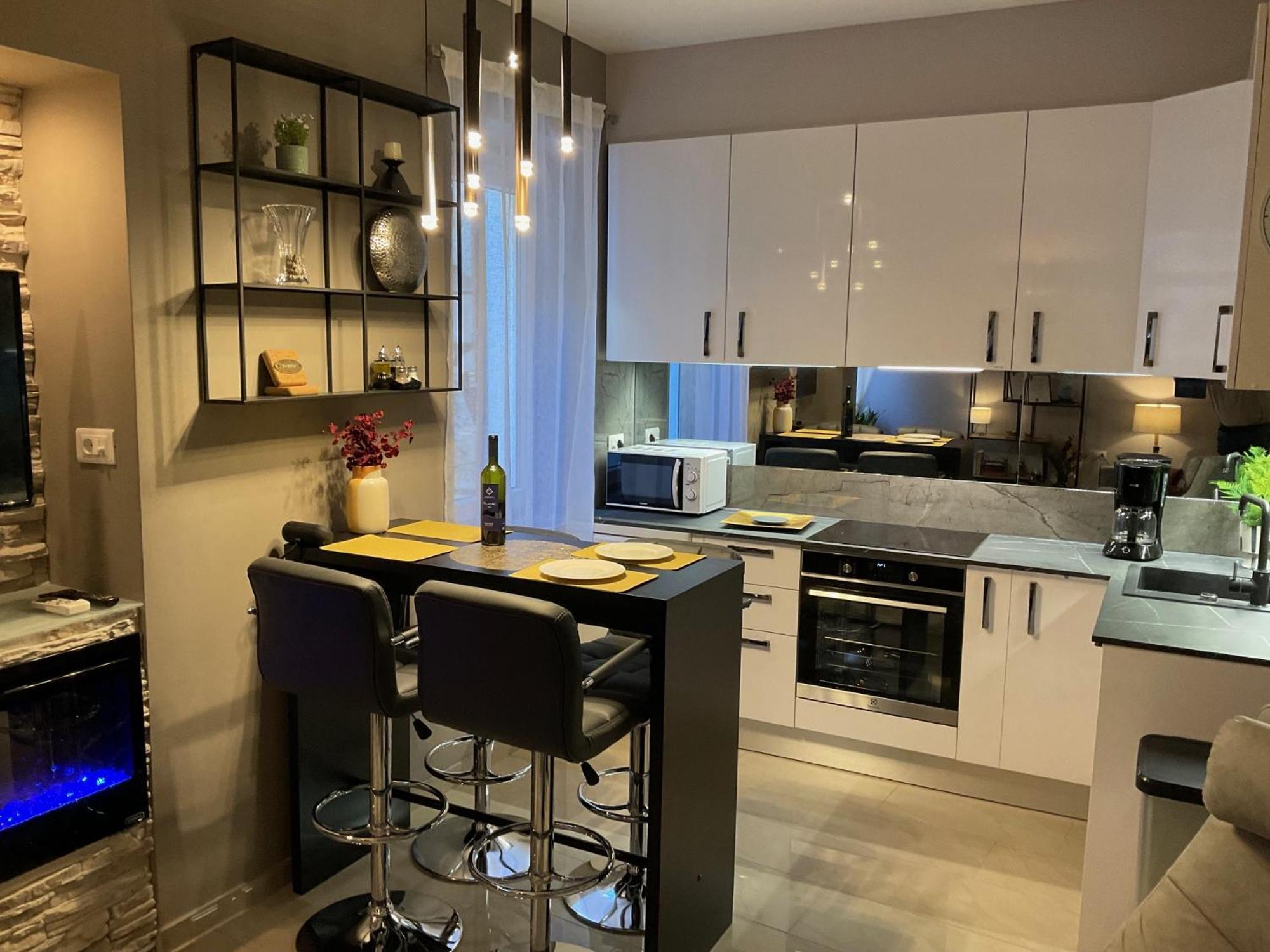 Bella Campagna - Luxury Two Bedroom Apartment Ρόβινι Εξωτερικό φωτογραφία